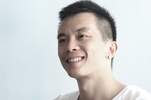  o | <p>(chung)ʼ/(chung)ָ(do) CREATIVE DIRECTOR<br/>ƷƄ(chung)⿂O(jin) CREATIVE DIRECTOR<br/></p>